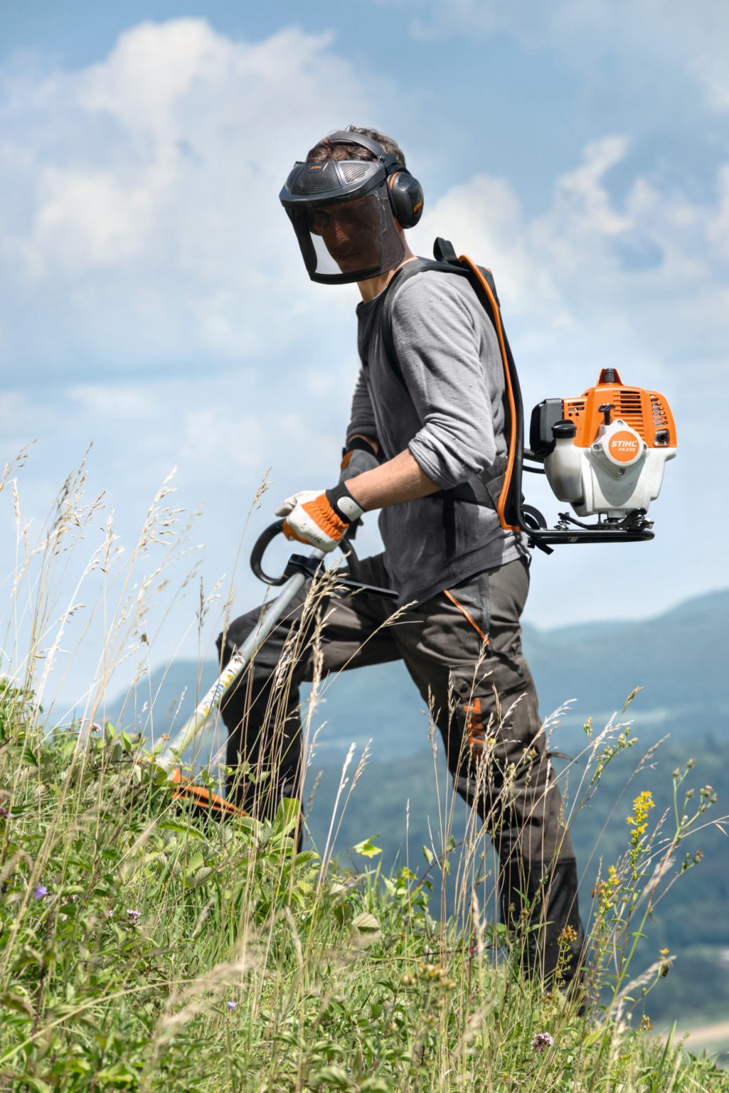 Decespugliatore Stihl FR 235